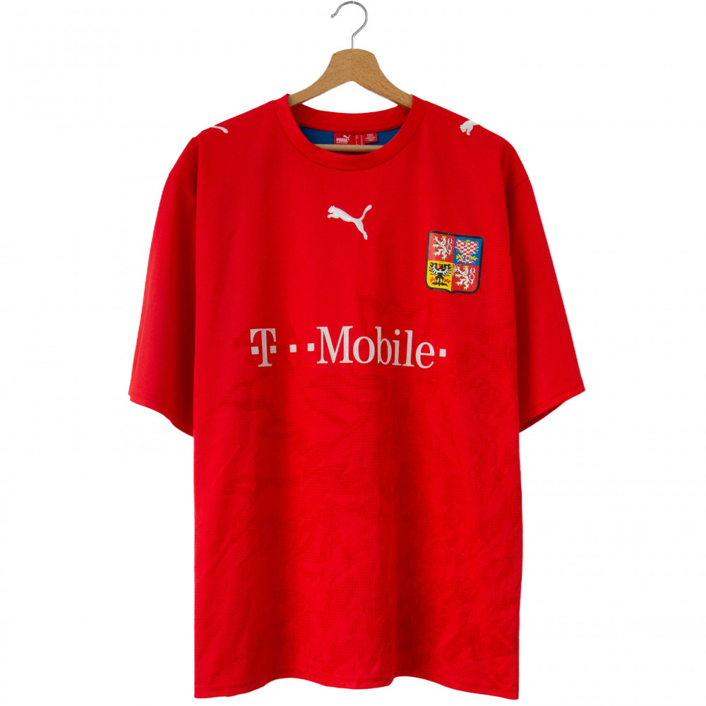 Puma Czech Republic 08 Home Jersey (Red)