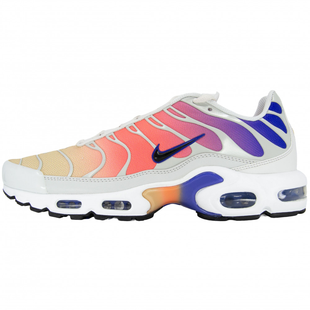 Nike Air Max Plus (Light Wild Mango)