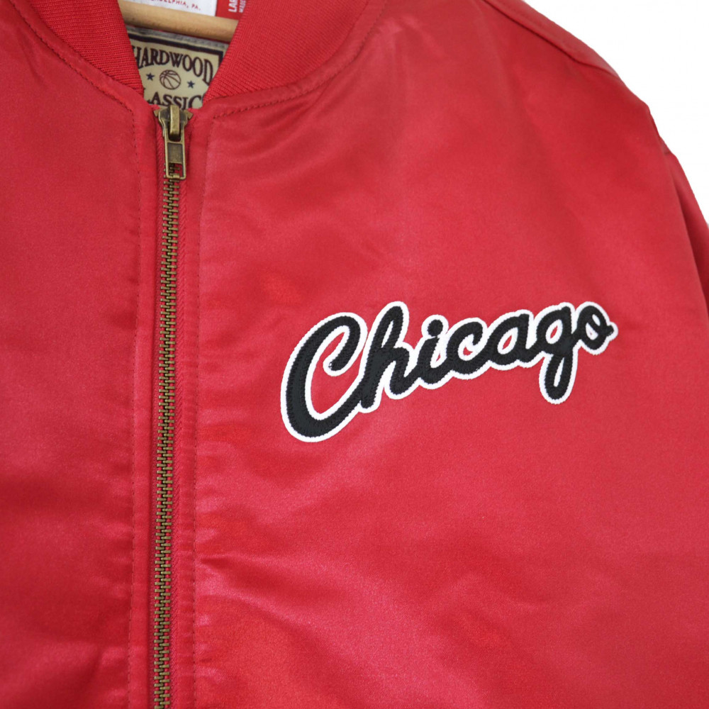 Mitchell & Ness Chicago Bulls Satin Bomber Jacket (Red)