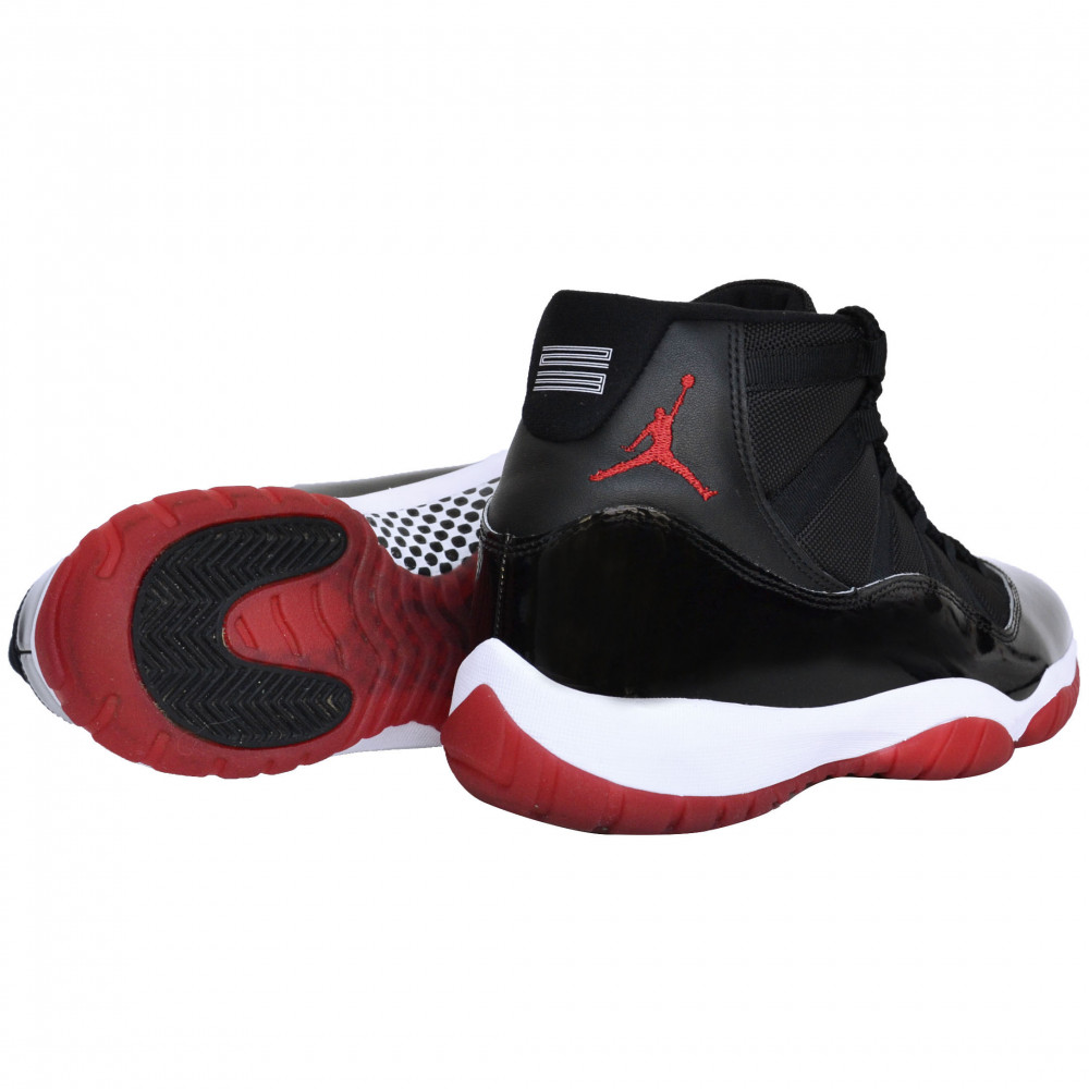 Nike Air Jordan 11 (Bred)