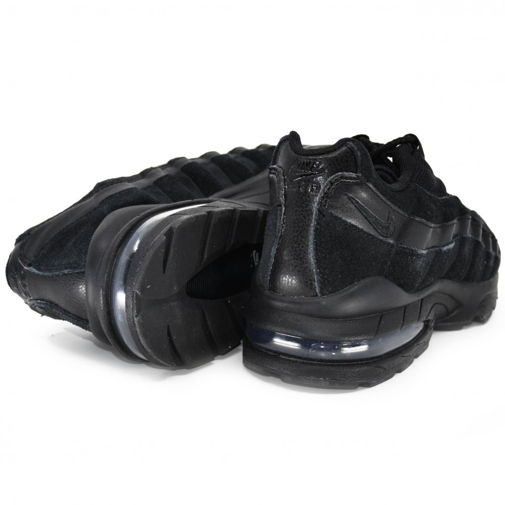 Nike Air Max 95 (Triple Black)
