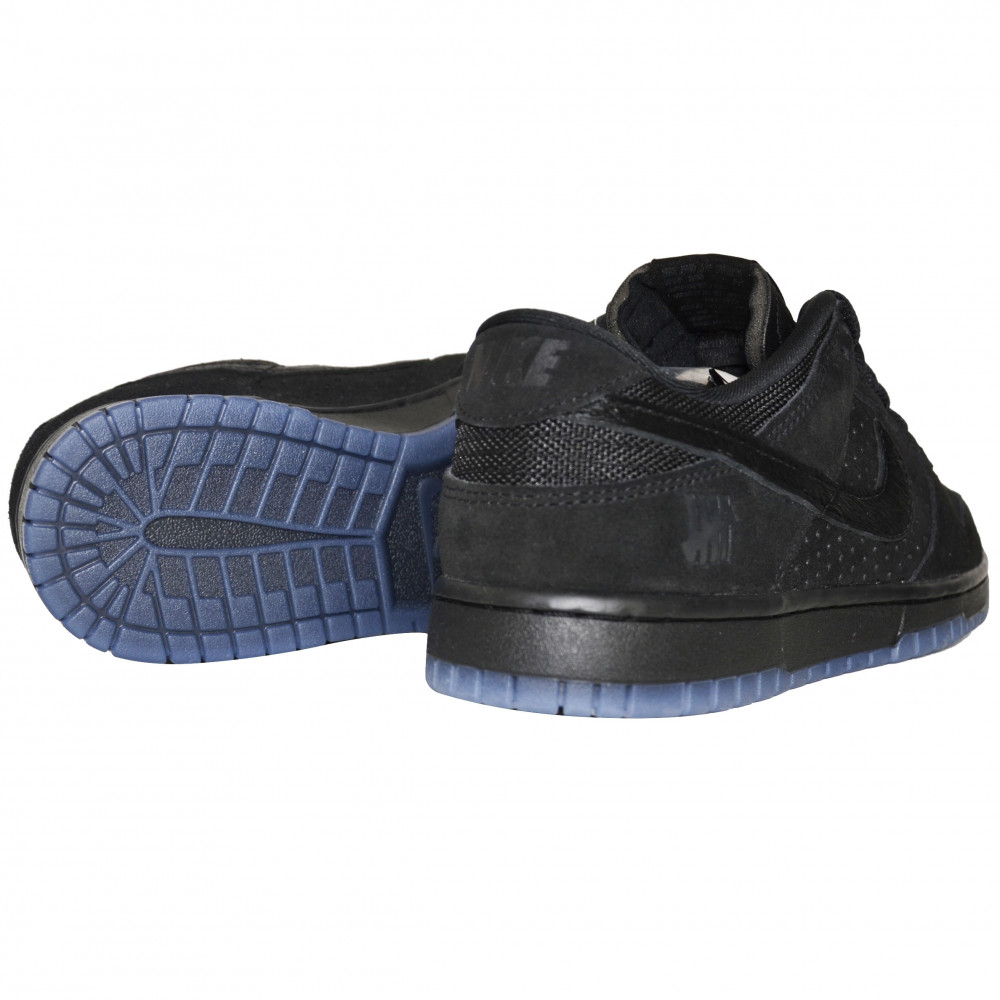 Nike x Undefeated Dunk Low SP (Black)