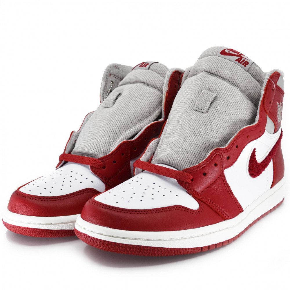 Nike Air Jordan 1 Retro High WMNS (Red Chenille)